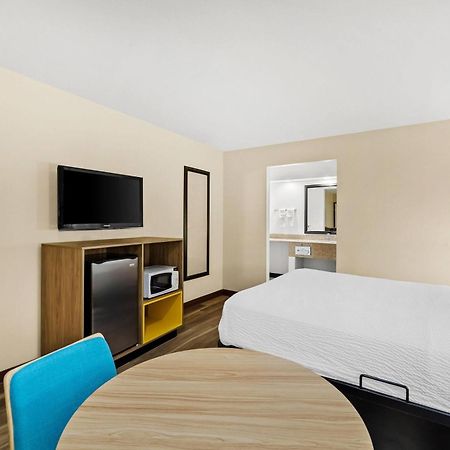 Days Inn By Wyndham Tucson Airport Экстерьер фото