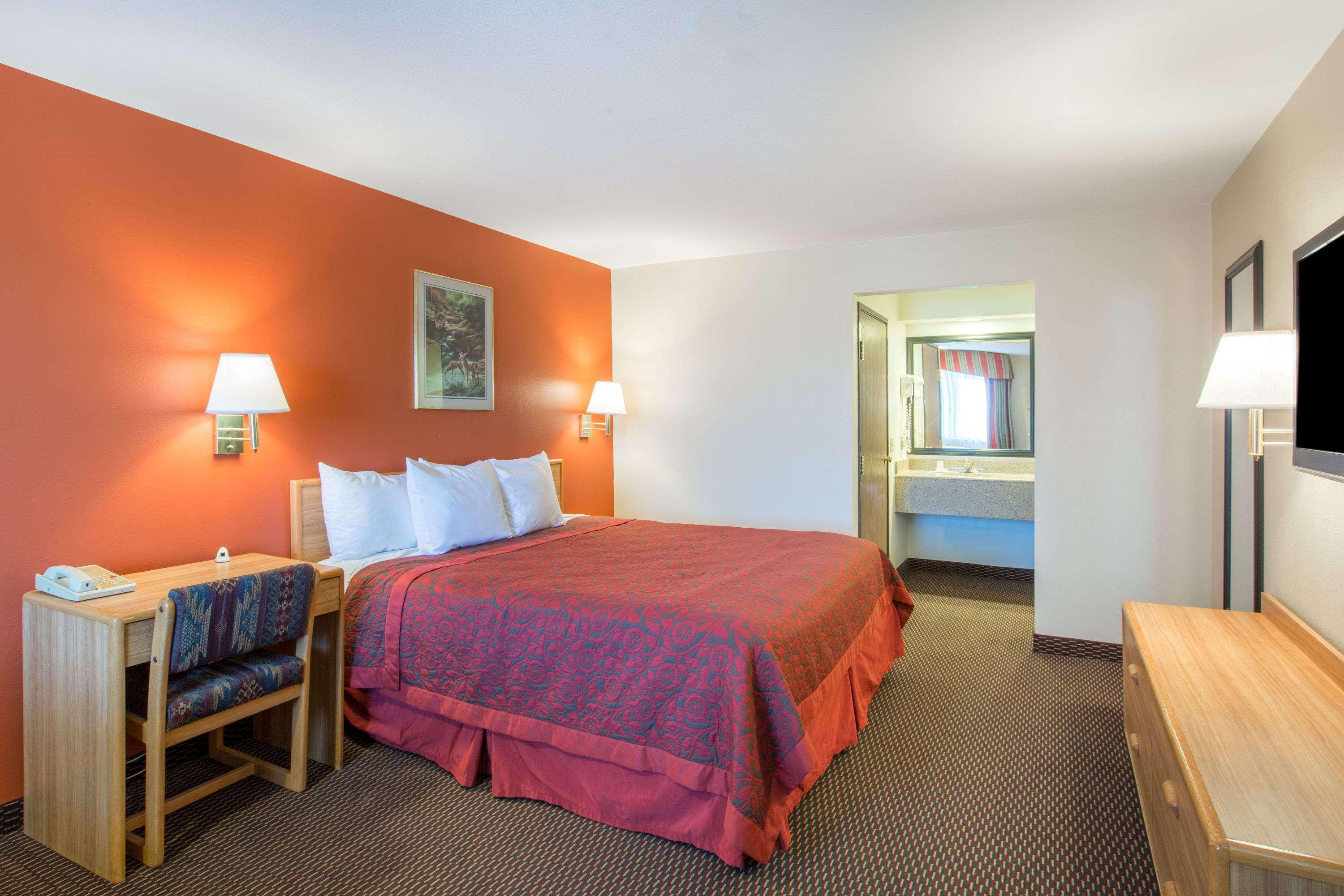 Days Inn By Wyndham Tucson Airport Экстерьер фото
