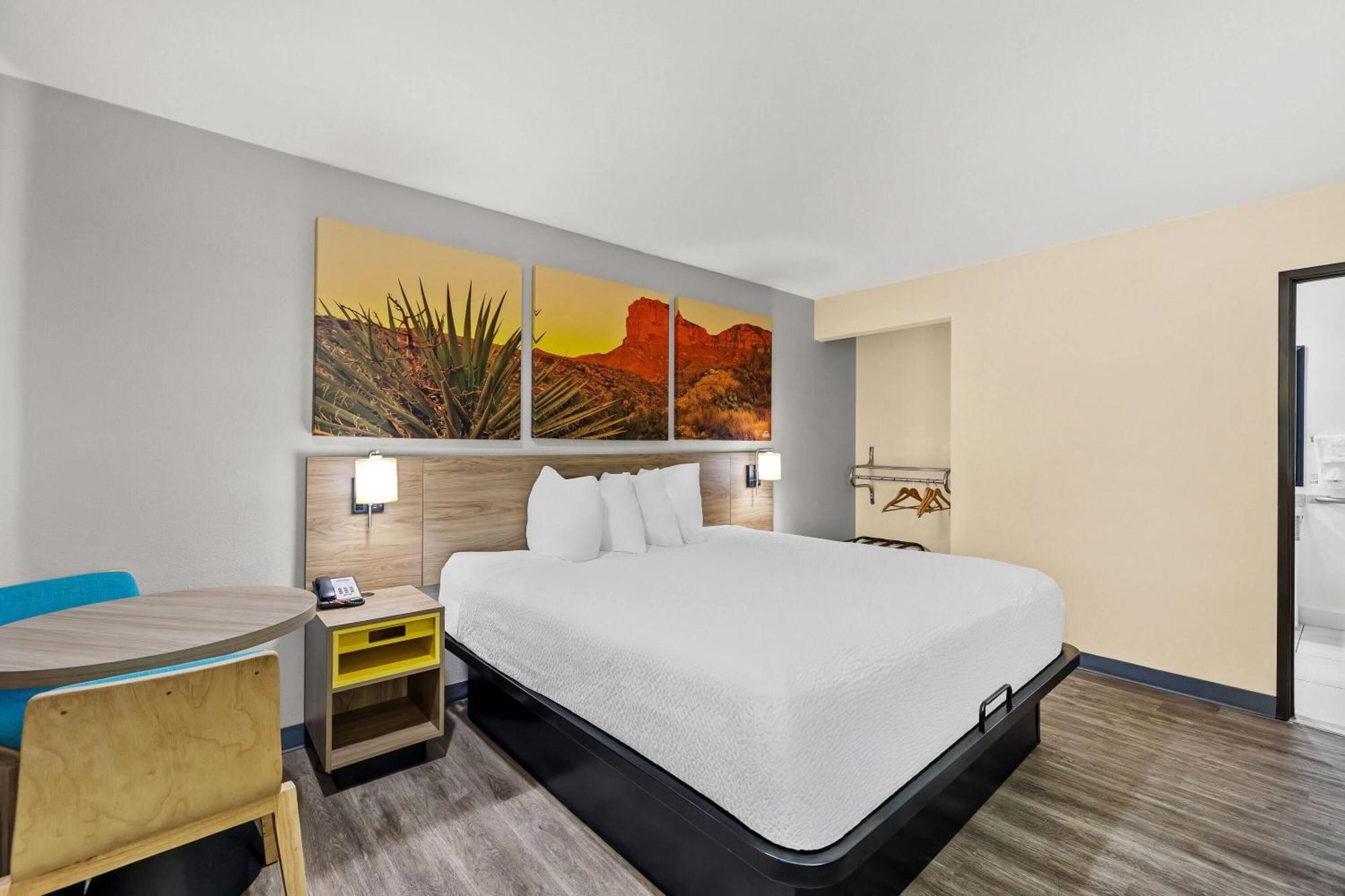 Days Inn By Wyndham Tucson Airport Экстерьер фото