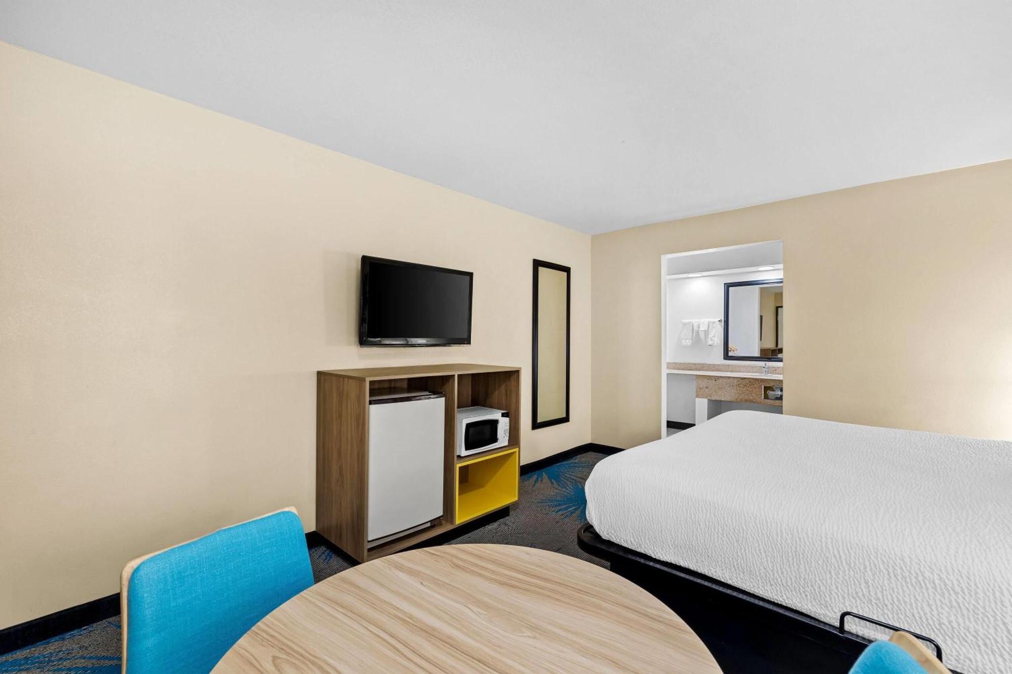Days Inn By Wyndham Tucson Airport Экстерьер фото