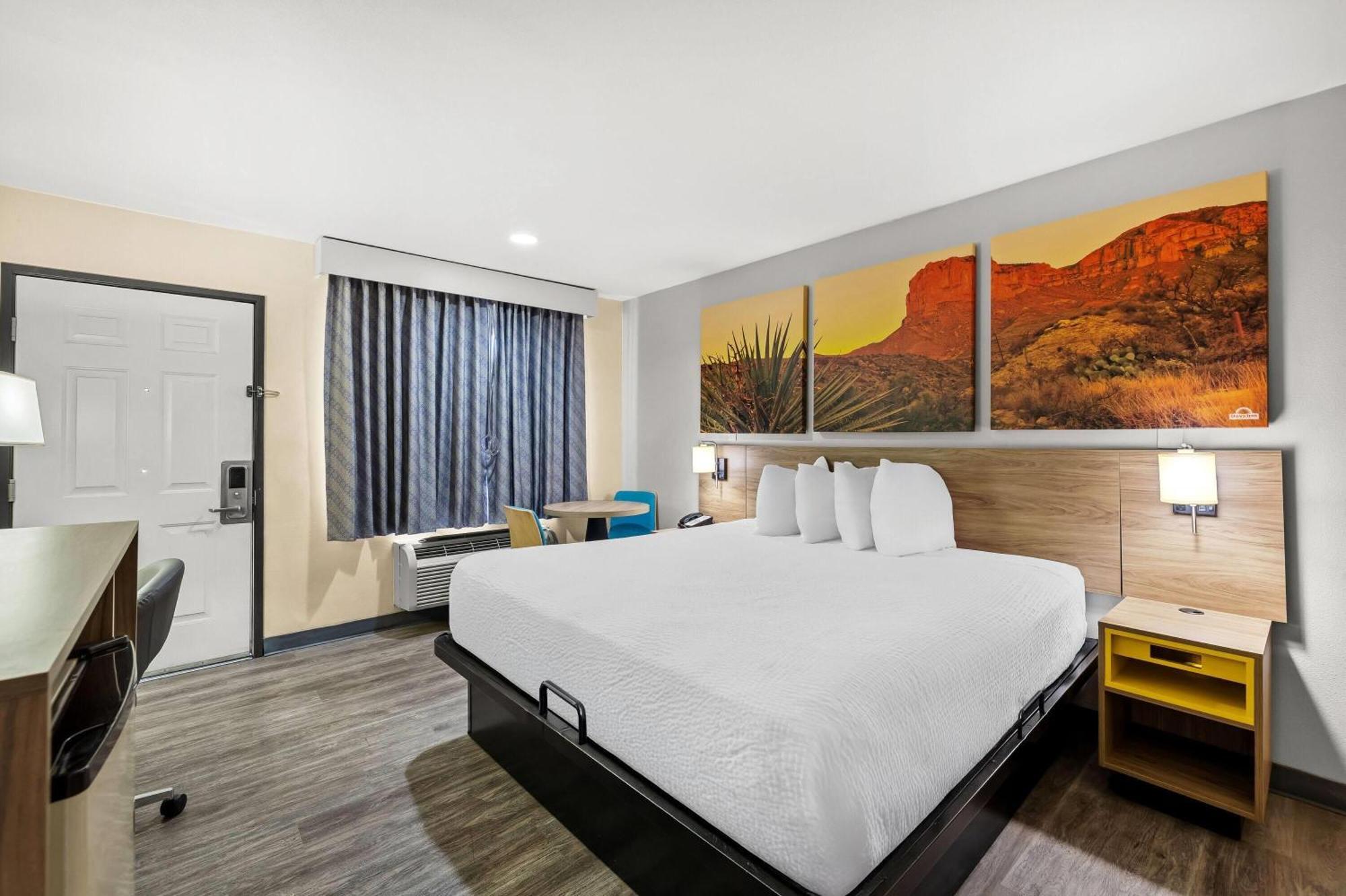 Days Inn By Wyndham Tucson Airport Экстерьер фото